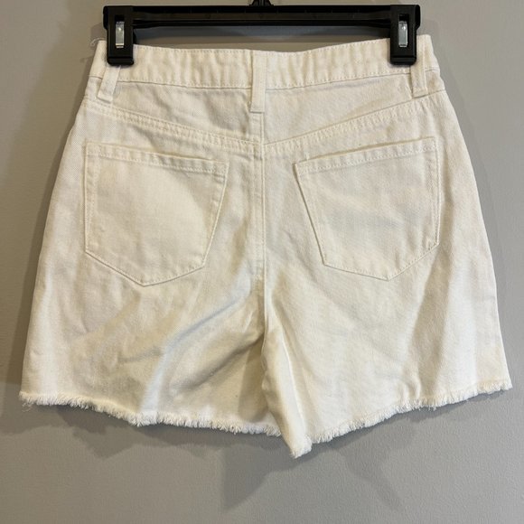 NWOT BP Ripped‎ White Denim Shorts (25) - Picture 4 of 8